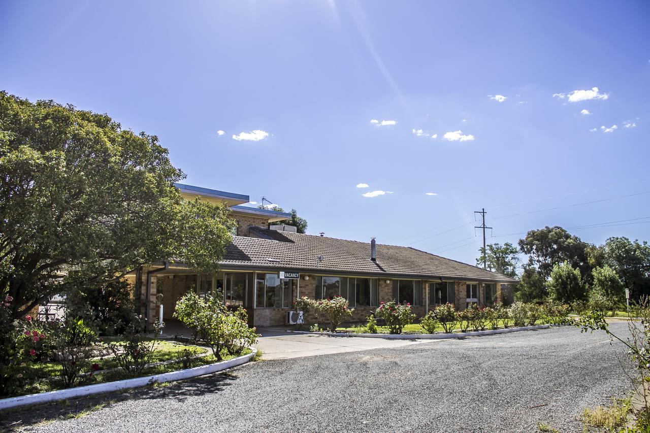 Allonville Gardens Motel Wagga Wagga Luaran gambar